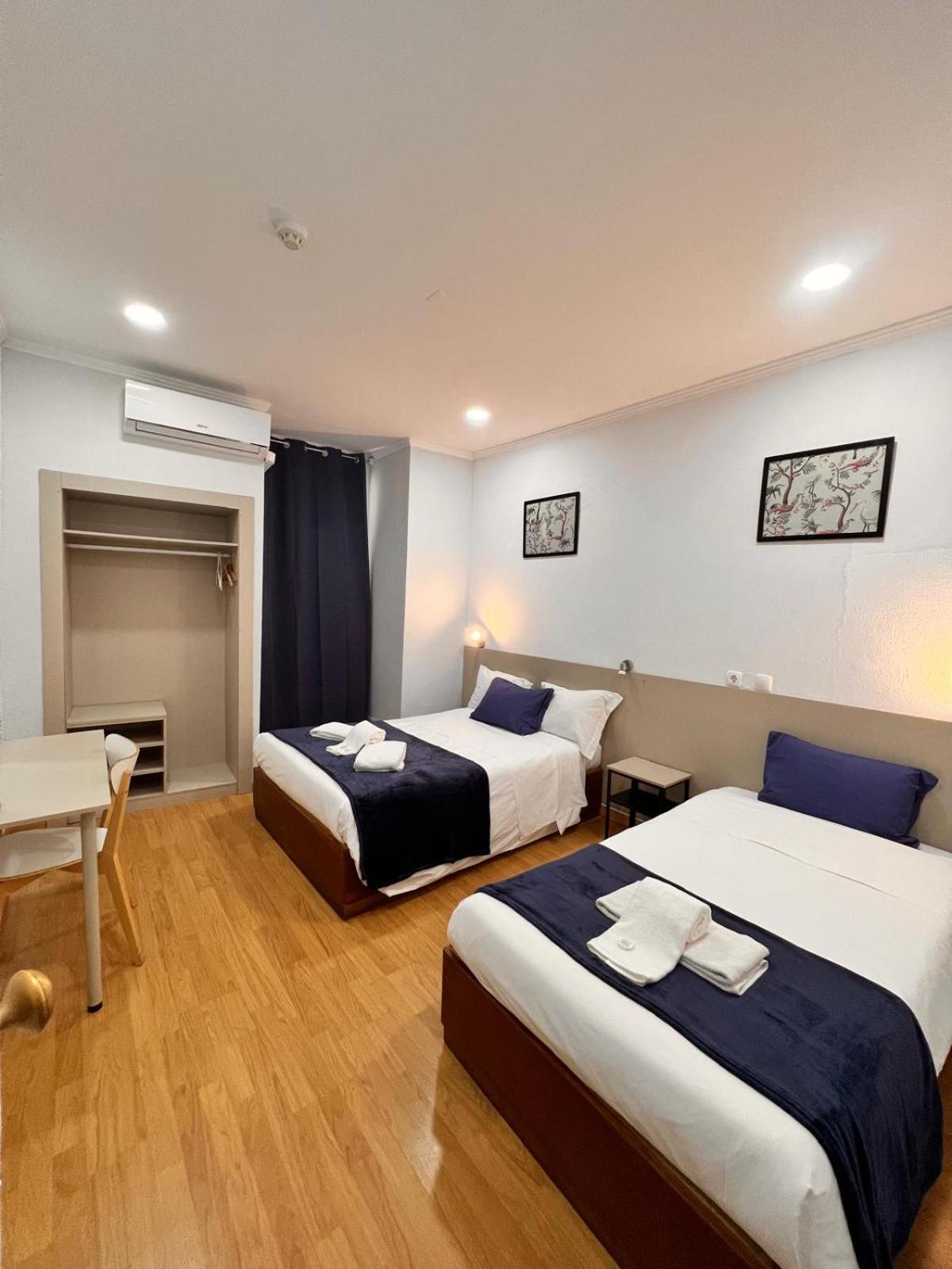 Pensao Nova Goa Hotel ลิสบอน ภายนอก รูปภาพ